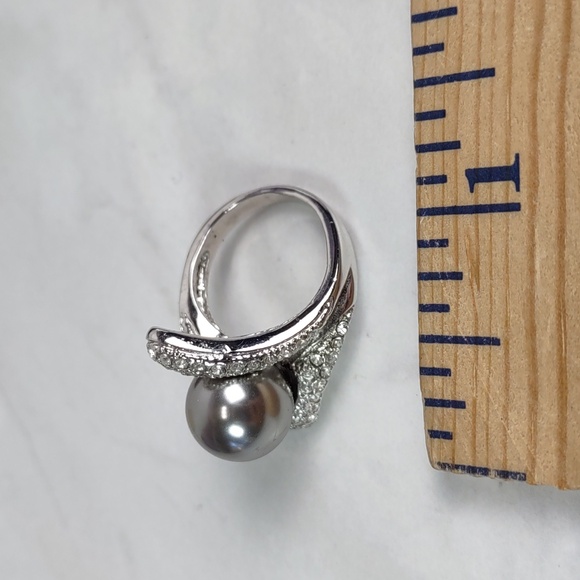 Grey Pearl/Micro Pave` Silvertone Ring - Picture 9 of 11